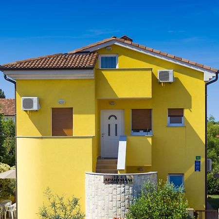 Apartments Manuela Pula Zewnętrze zdjęcie