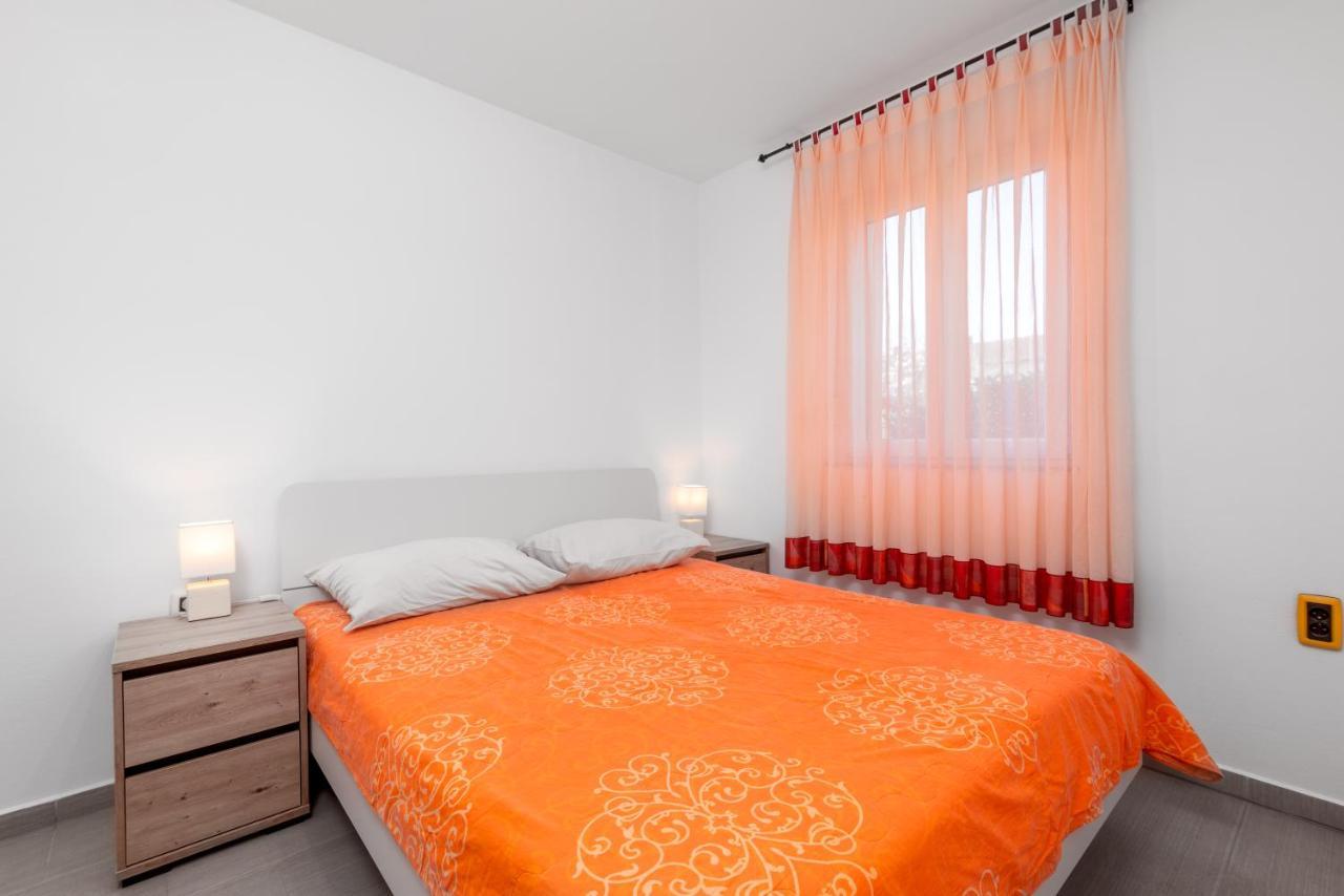 Apartments Manuela Pula Zewnętrze zdjęcie